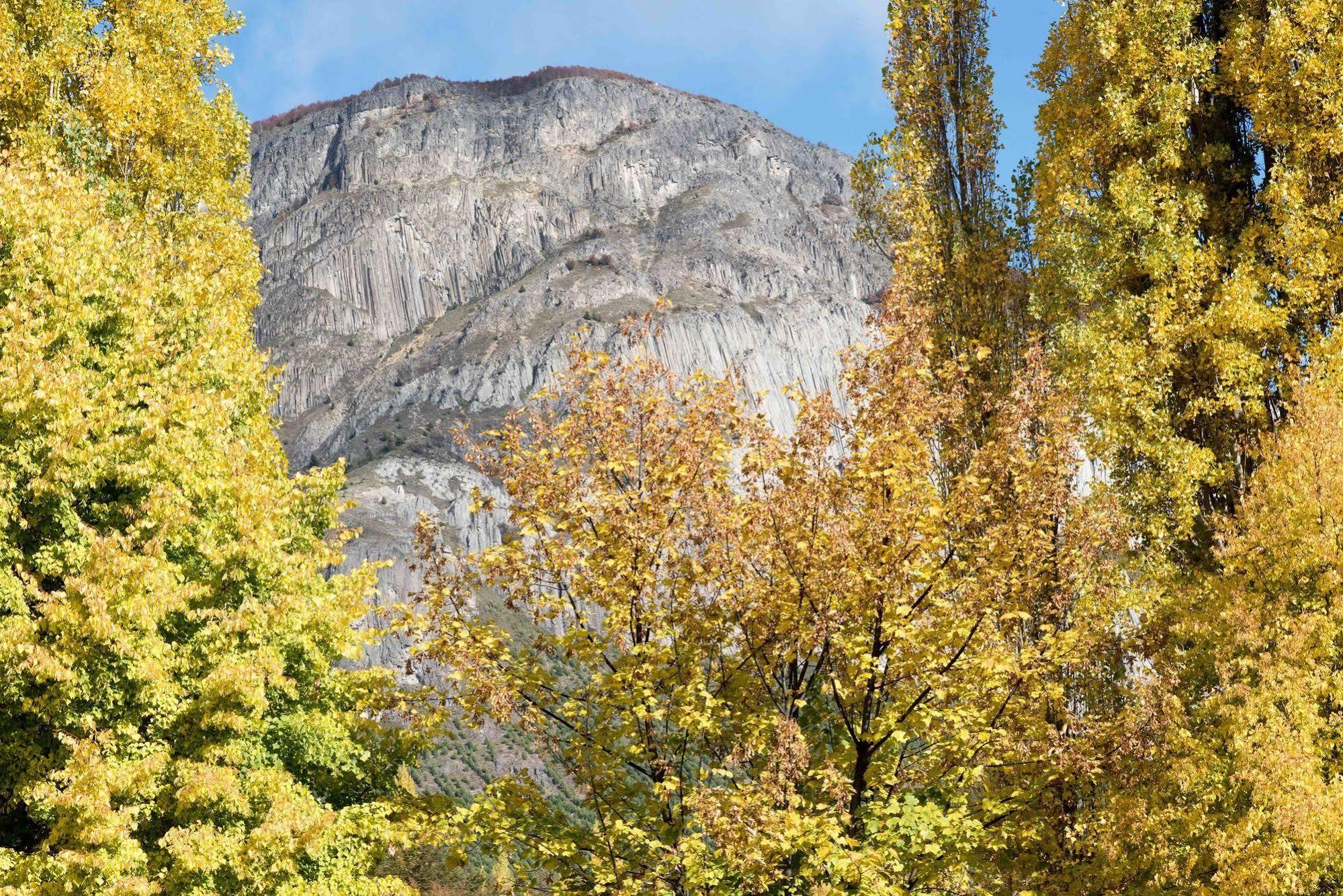 Hotel Patagonia House Coyhaique Luaran gambar